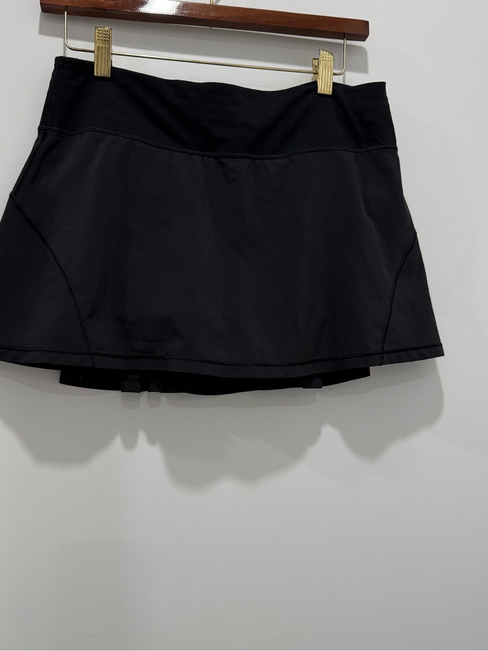 Lululemon Circuit Breaker II Skirt Black Skort Size 6 Running Tennis 13”